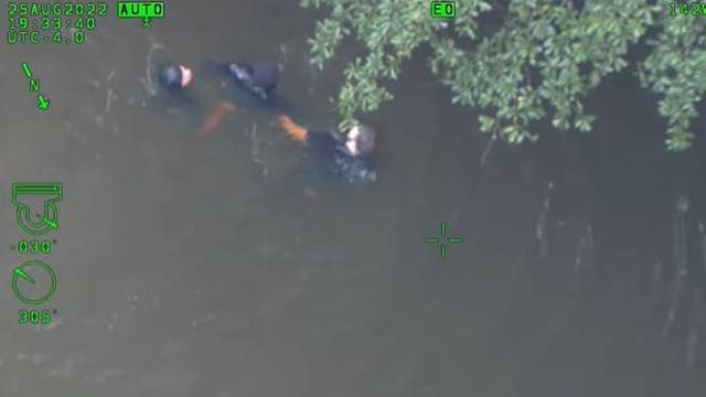 Atlanta police make arrest in water after fleeing murder suspect jumps in lake
