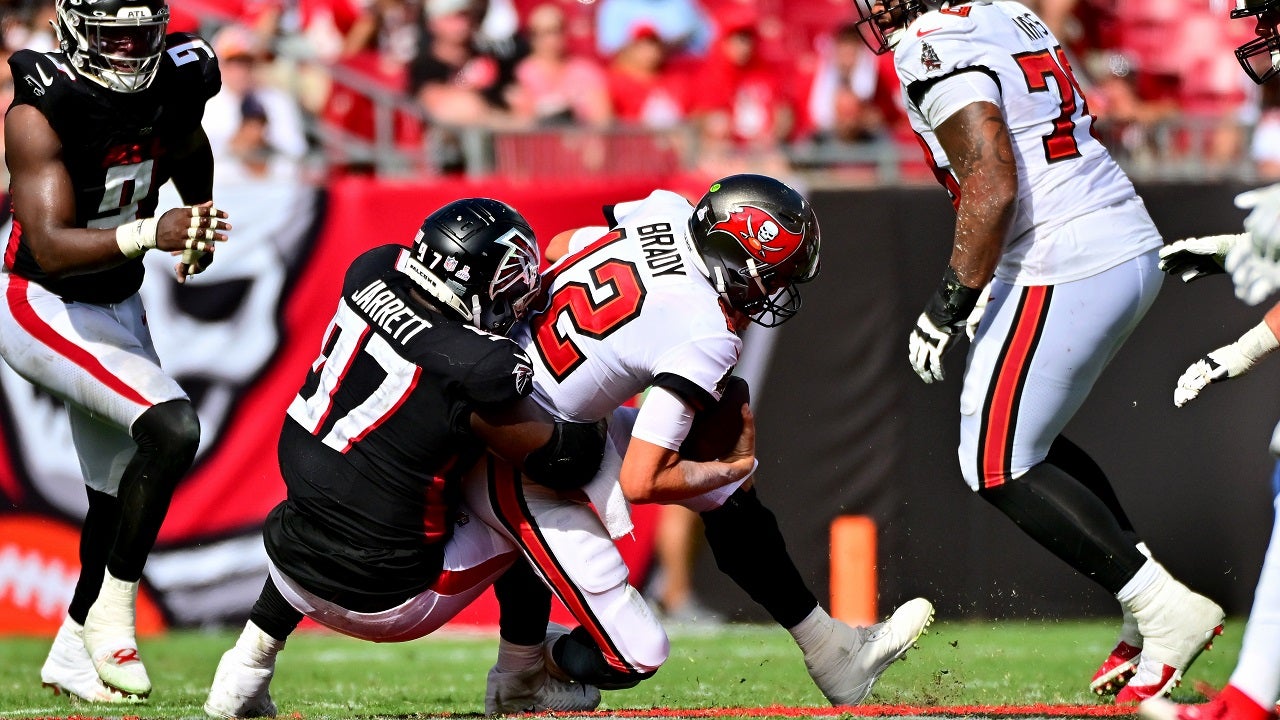 Roughing the passer? Falcons fans, NFL insiders react to