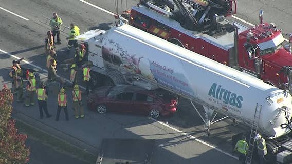 Minor injuries after car, tanker carrying liquid nitrogen collide in Suwanee