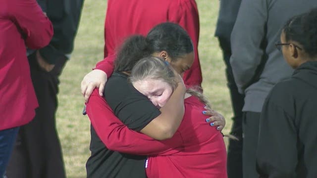 Hundreds gather to honor Chattooga teens killed in crash