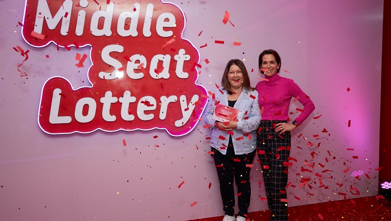This airline is offering prizes for you to pick the middle seat