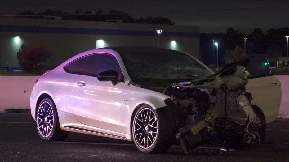 smashed-up-mercedes.jpg