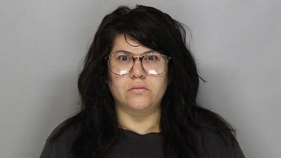 Braselton woman accused of stealing $100K from elderly couple