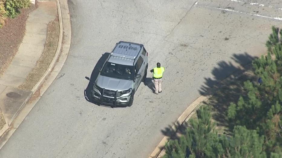 Henry County law enforcement investigating at an apartment complex on Nov. 4, 2022.