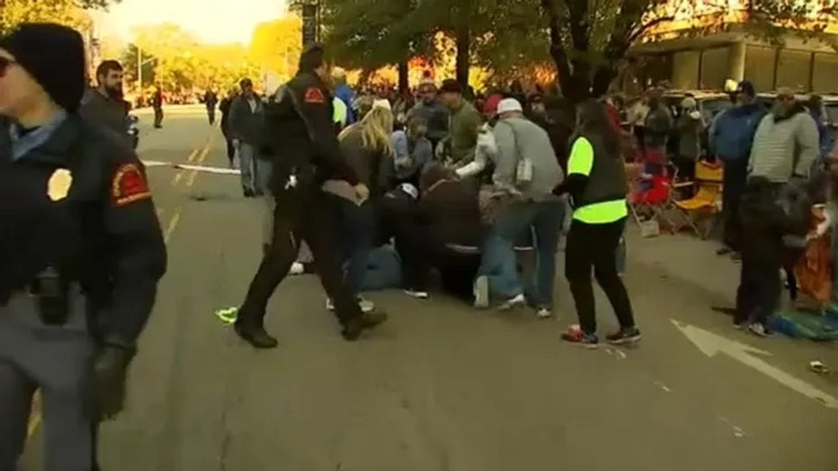 Raleigh-Christmas-Parade.jpg