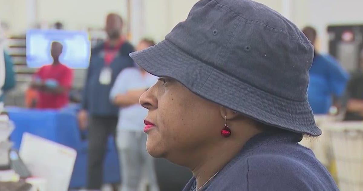 Georgia mail carrier honored for delivering life-saving first aid | FOX ...