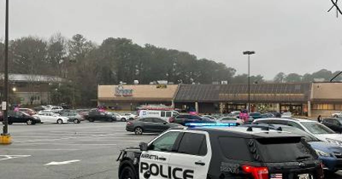 Man arrested after trying to kidnap woman at grocery store | FOX 5 Atlanta