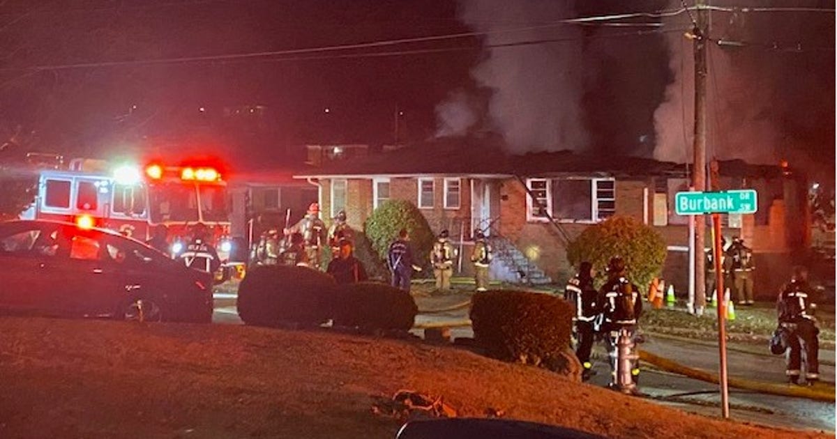 Officials: Fire breaks out at SW Atlanta home twice in 1 night | FOX 5 ...