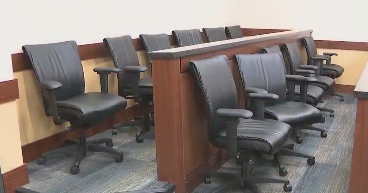 Federal jury awards woman over $1M after finding no cocaine | FOX 5 Atlanta