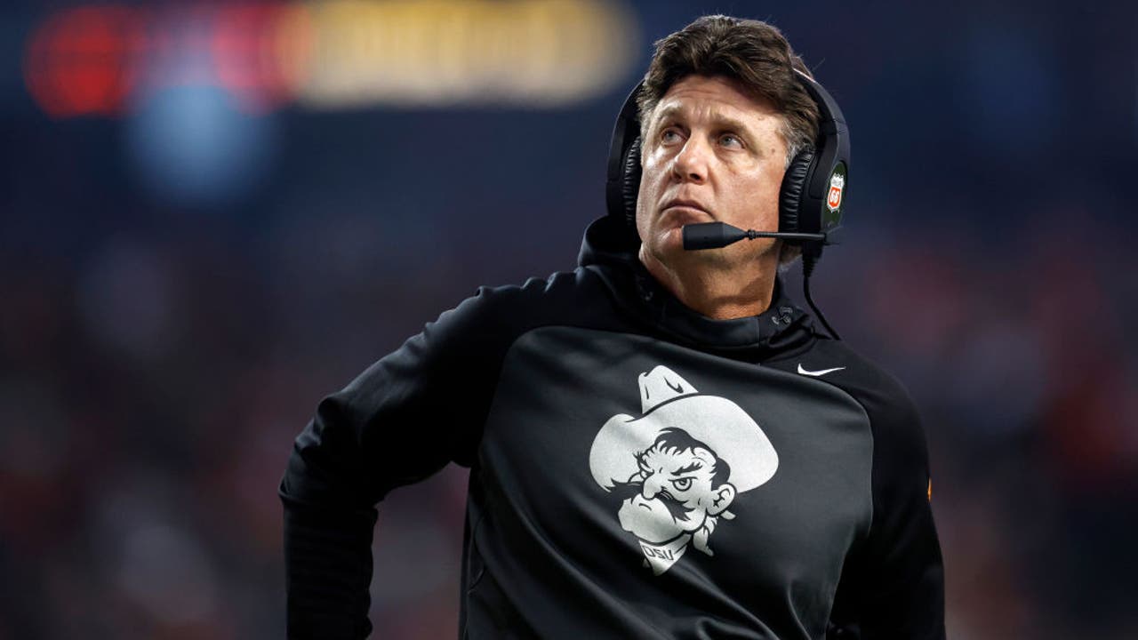 Oklahoma State's Mike Gundy gets testy with reporter after bowl loss:  'Don't be an a--'