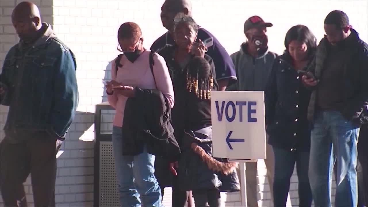 Group To Deploy Armed Guards Near Georgia Polling Places During Senate ...