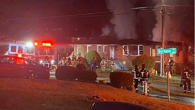 Officials: Fire breaks out at SW Atlanta home twice in 1 night
