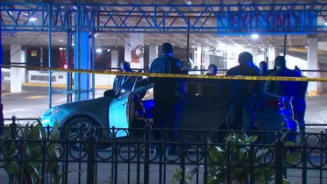 Two people shot near Downtown Atlanta Waffle House, police say