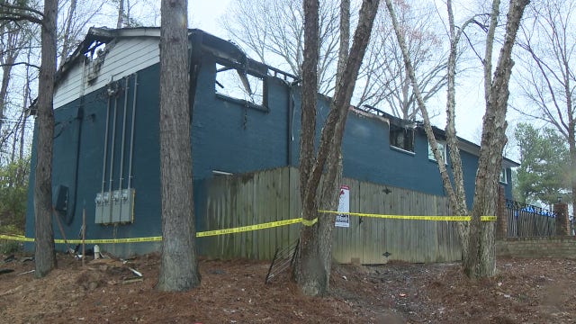 4 families left homeless after College Park apartment fire days before Christmas