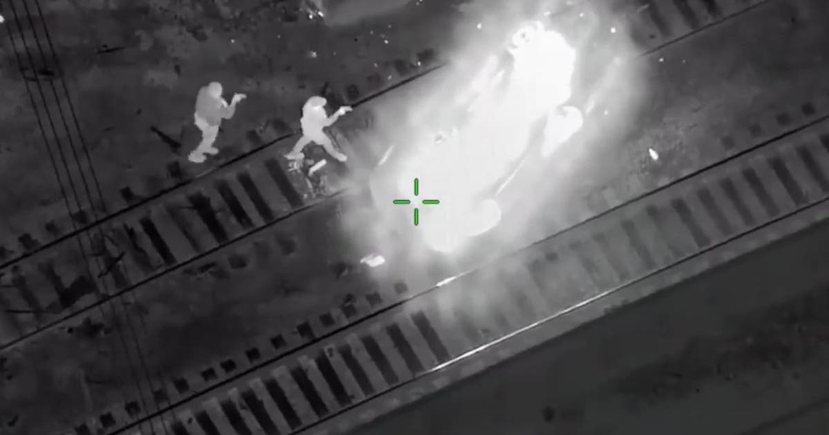Video shows man take Atlanta police car on joyride, crash on tracks ...