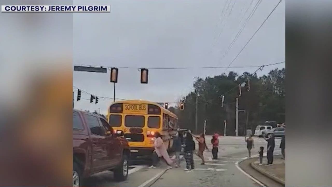 1280px x 720px - Paulding County bus driver suspended after elementary school student  'backup' at bus stop