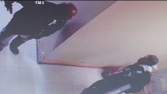 Downtown Atlanta restaurant shooting: 1 dead, gunman on the run