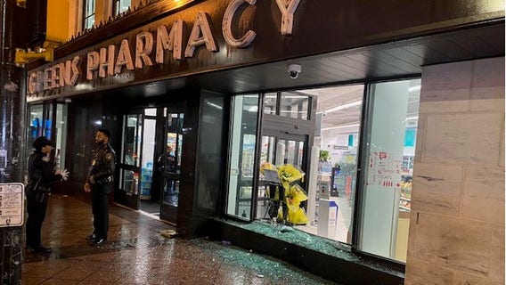 Police: Burglar uses cinderblock to steal wine at Downtown Atlanta Walgreens