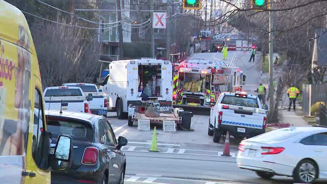 Gas leak forces evacuations, road closure along North Avenue in Atlanta