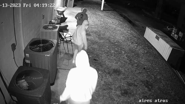 Burglary crew targeting Hispanic grocery stores in Cobb, Cherokee counties, investigators say