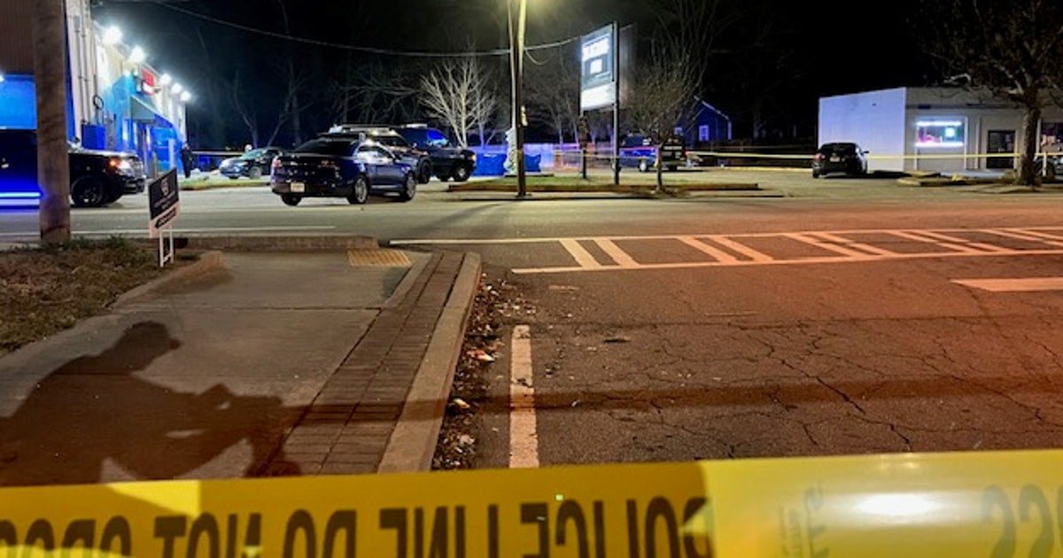 Man found shot to death in parking lot of SE Atlanta food mart | FOX 5 ...