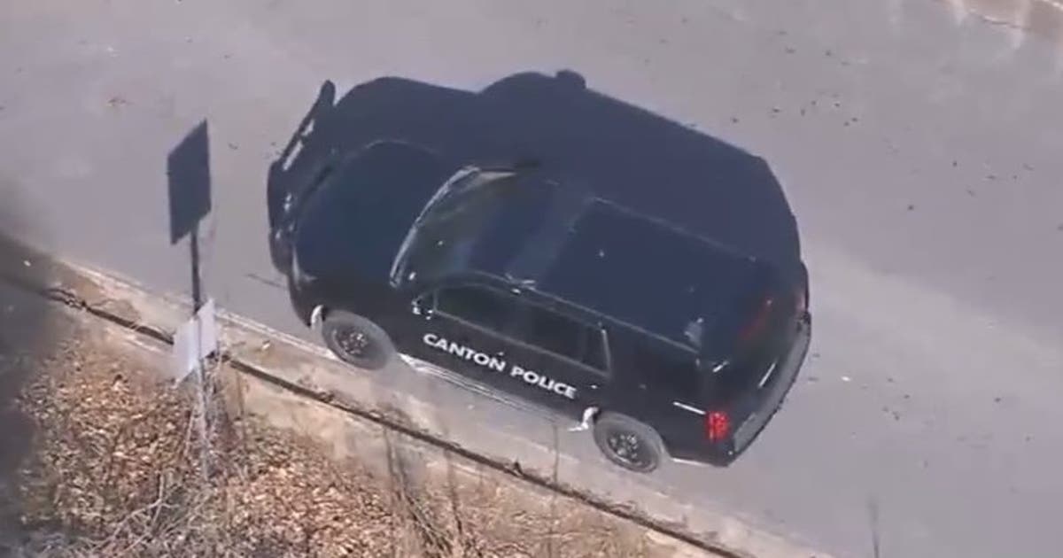 1 injured in Canton shooting, search for gunman continues | FOX 5 Atlanta