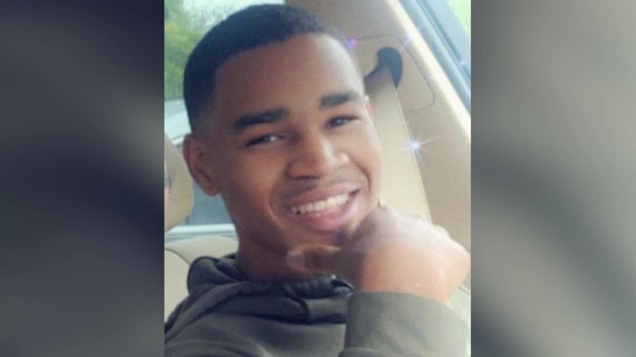 South Fulton mother searching for answers in 17yearold son's murder