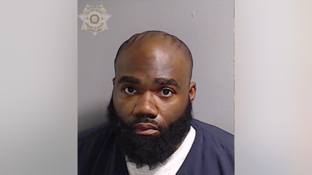 Former detention officer arrested for reportedly assaulting inmate at Fulton County Jail