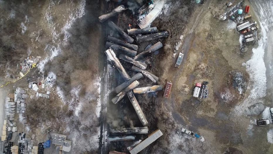 fe4d26d9-U.S.-OHIO-FREIGHT TRAIN-TOXIC CHEMICALS-DERAILMENT