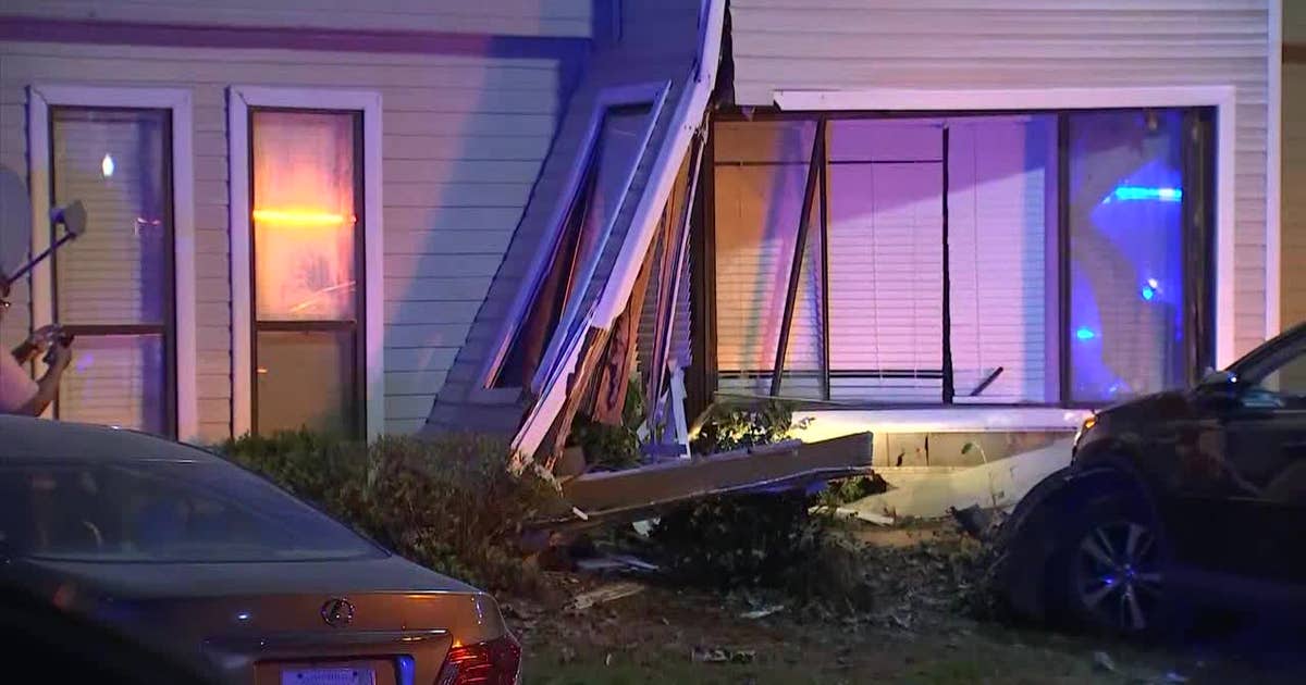 Driver crashes into DeKalb County apartment while baby slept inside ...