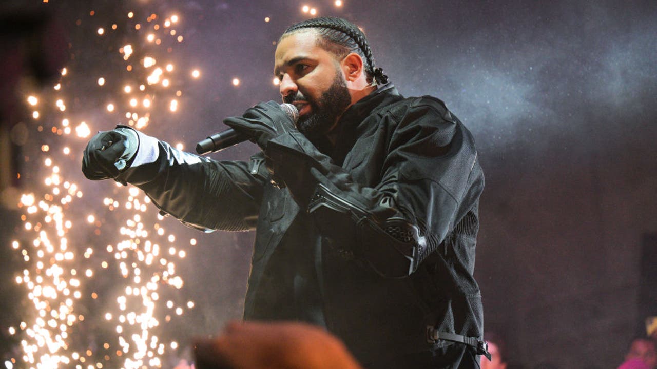 Drake announces It's All a Blur tour to kick off New Orleans