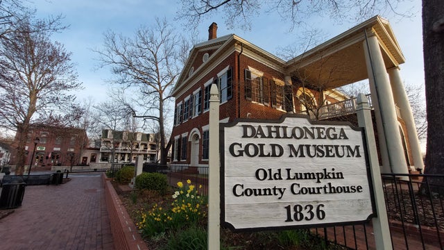 Dahlonega Chocolate Crawl puts sweets in the spotlight