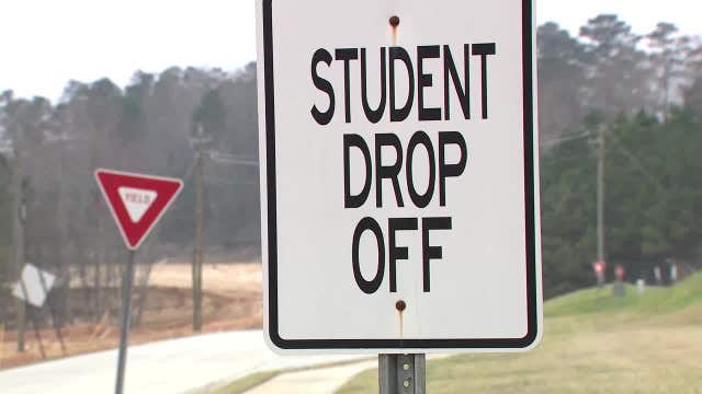 Public hearings on closure of S.L. Lewis Elementary School