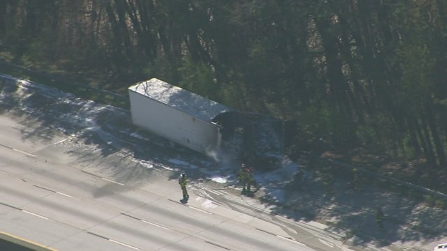 Tractor trailer fire shuts down part of I-285 in Cobb County