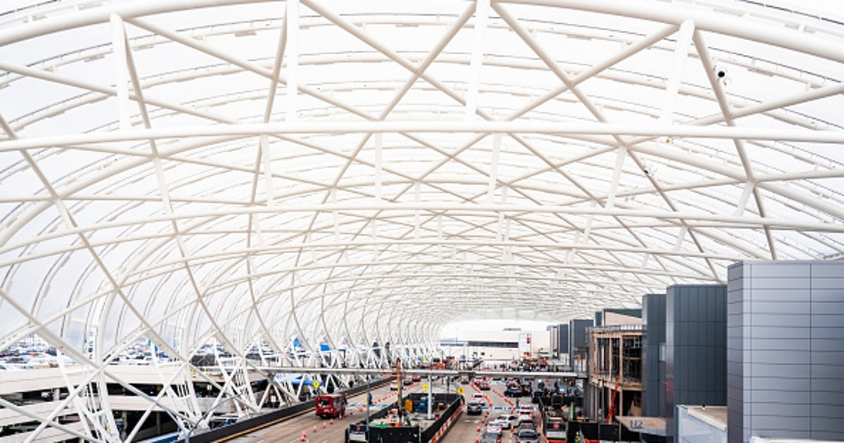 Atlanta airport cleared after bomb threat in international terminal