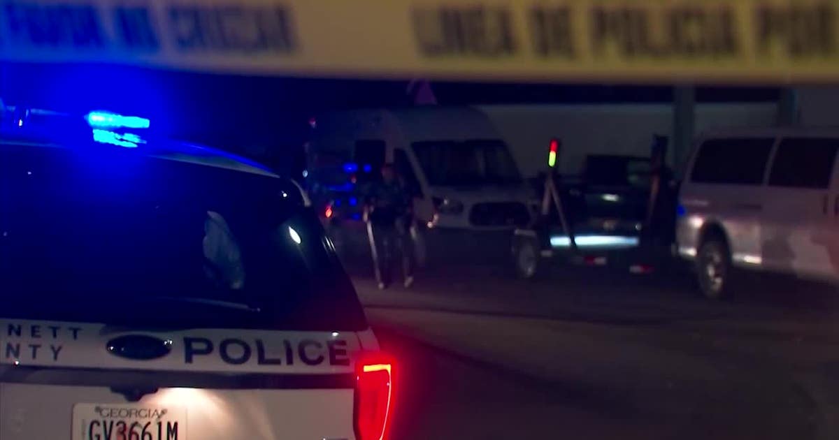 Man dead, another hurt in shooting at Gwinnett County mobile home park ...