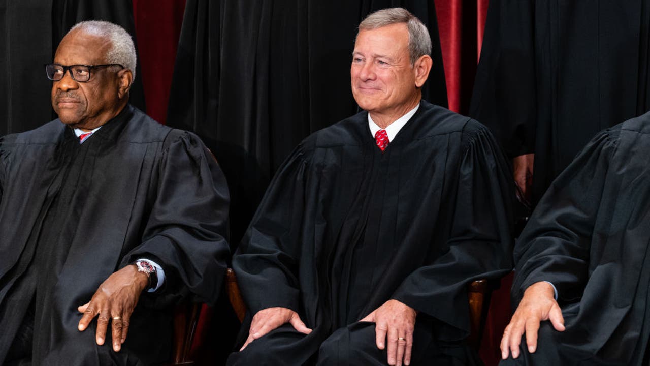 Supreme Court Justice Roberts Asked To Testify On Court Ethics Amid Justice Thomas Luxury Ts 