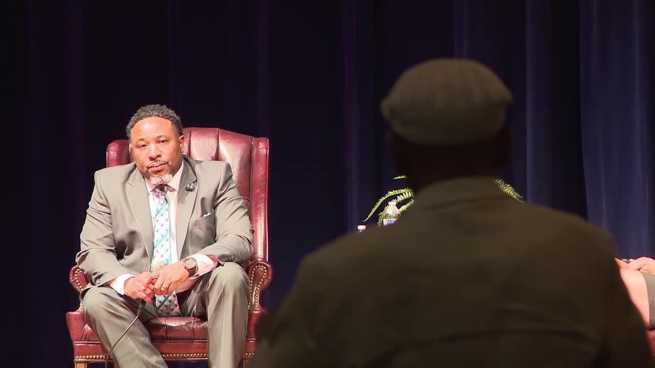 dekalb-county-schools-superintendent-finalist-faces-questions
