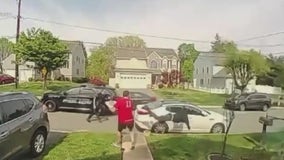 Caught on camera: Delaware County pizza delivery man trips suspect being chased by police