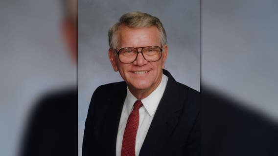 Former Roswell Mayor William Lee 'Pug' Mabry dies at 95