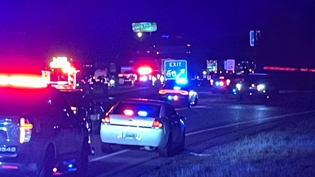 One dead after crash on I-285 in Clayton County, traffic delayed