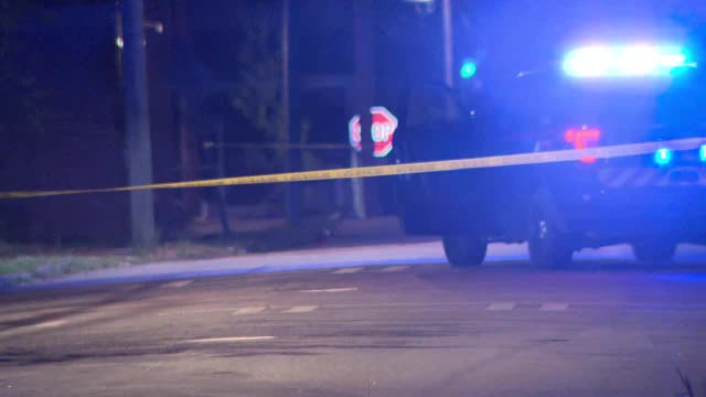 Man shot, killed in car in English Avenue neighborhood of Atlanta