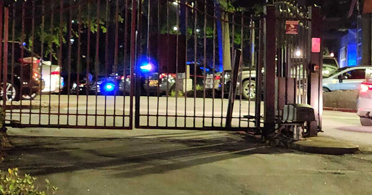 2 victims shot at Buckhead apartment complex | FOX 5 Atlanta