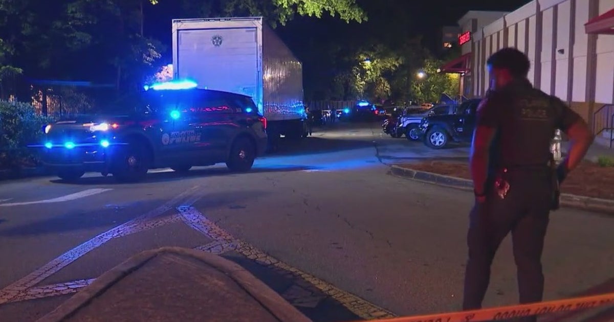 2 people shot overnight in Buckhead grocery store parking lot | FOX 5 ...