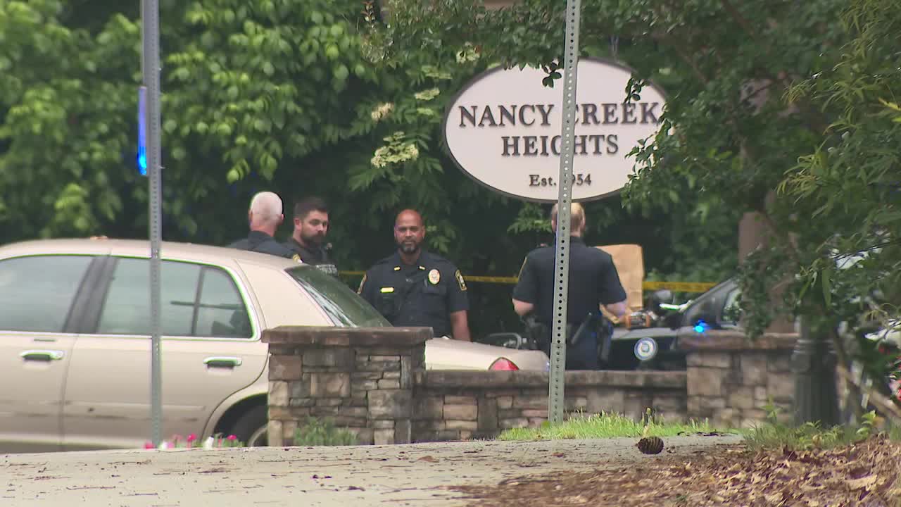 Shots fired as man wanted for making threats tussles with Brookhaven officer, police say - Vimarsana News
