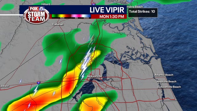 Delta flight from Atlanta to Jacksonville potentially struck by lightning