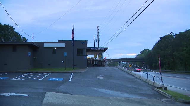 Damaged roof forces Austell business to close after heavy rain