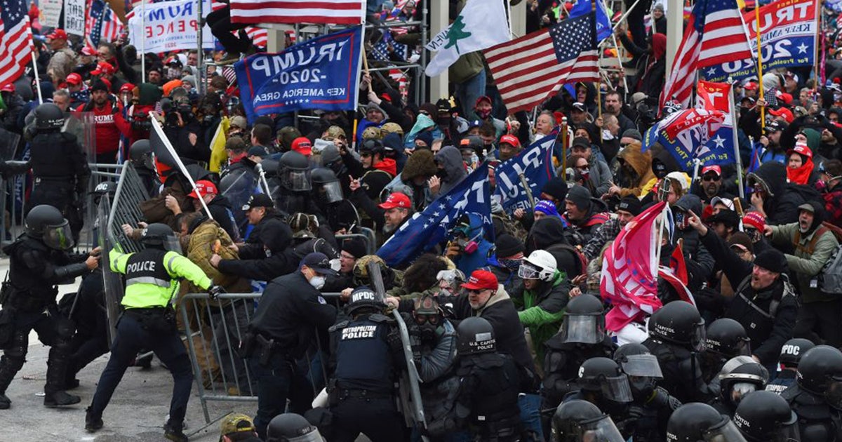 'Massive amount' of intelligence ignored by FBI, Homeland Security ...