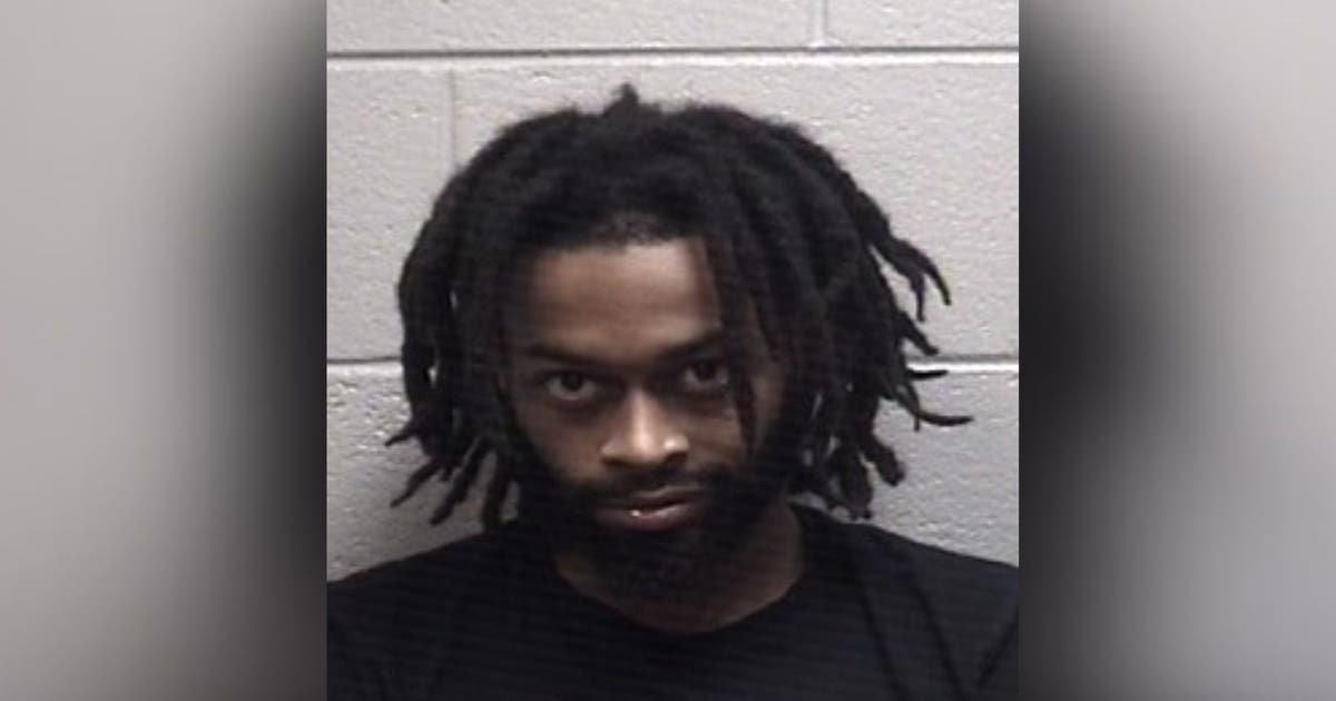 Man arrested for shooting 2 men in College Park | FOX 5 Atlanta