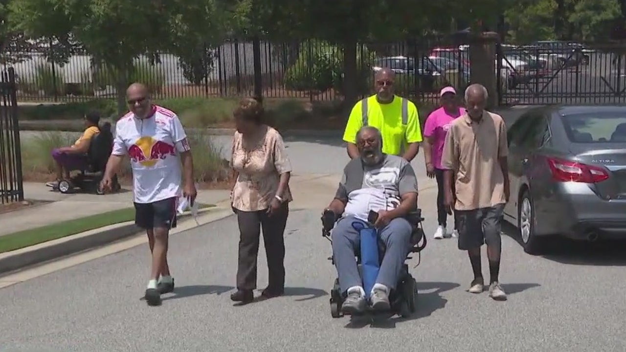 Atlanta seniors shocked by unexplained late fees threatening eviction notices Atlanta seniors shocked by unexplained late fees threatening eviction notices